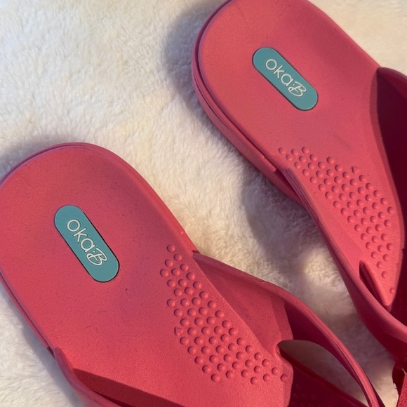 Oka B kira flip flaps Sandals with Cushioned Sole size 10 - Picture 5 of 8